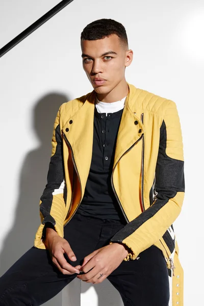 Look 12